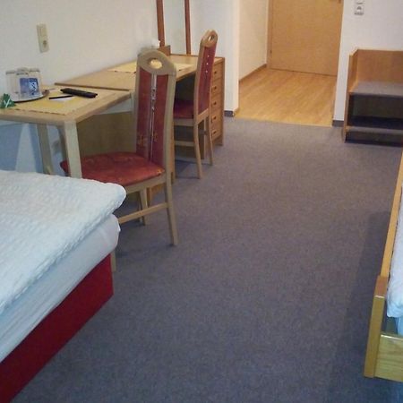 Hotel Zum Goldenen Hirschen Göstling an der Ybbs Екстериор снимка