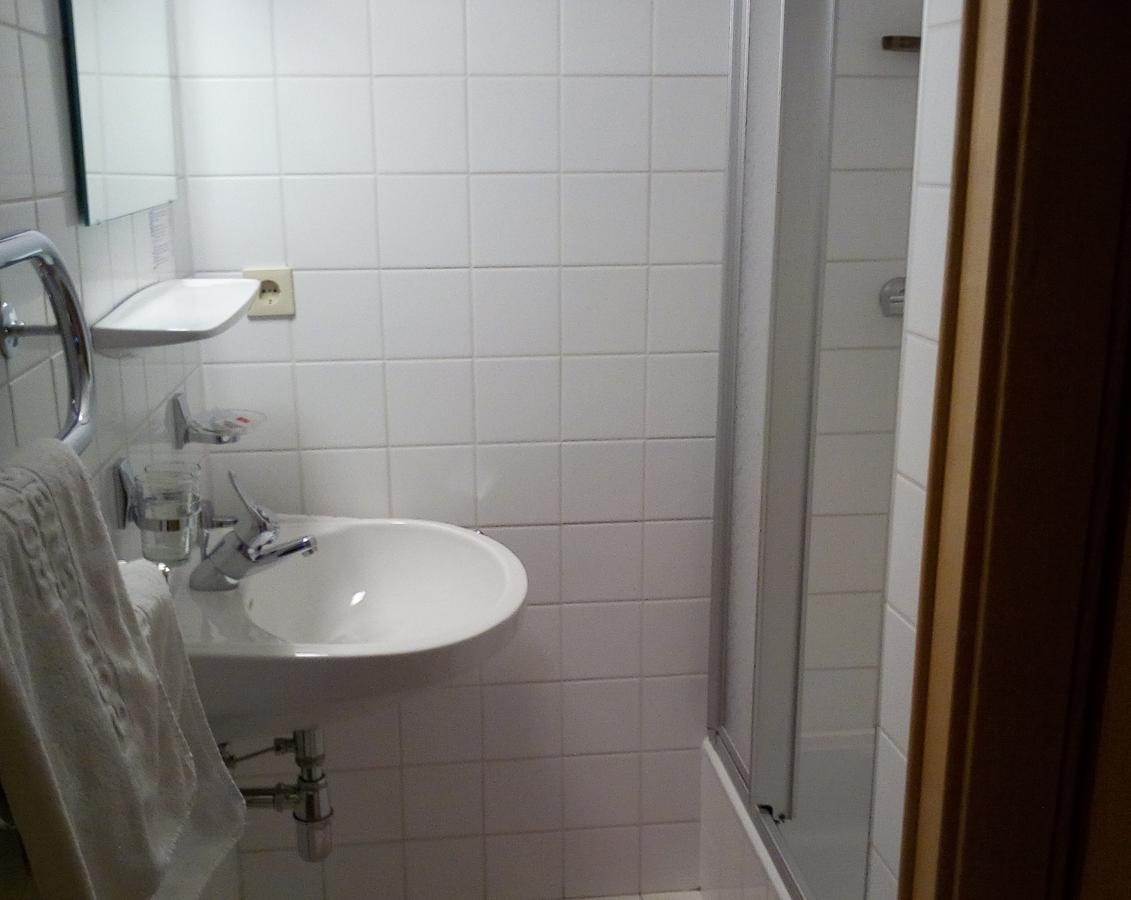 Hotel Zum Goldenen Hirschen Göstling an der Ybbs Екстериор снимка